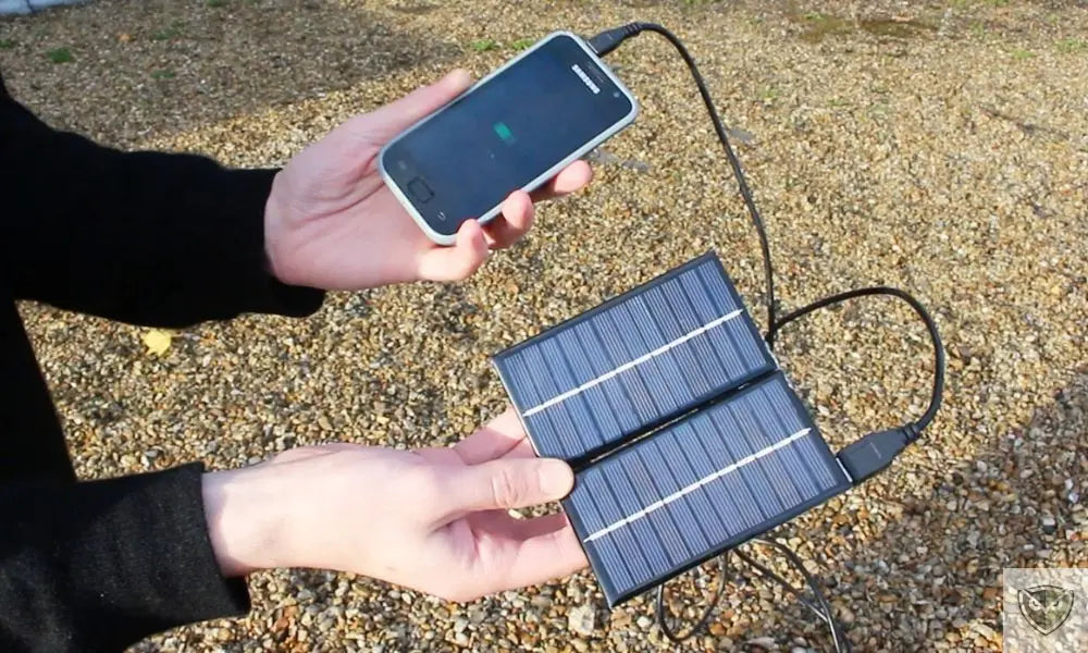 Solar Charger: 5 Reasons to Adopt It in the Great Outdoors