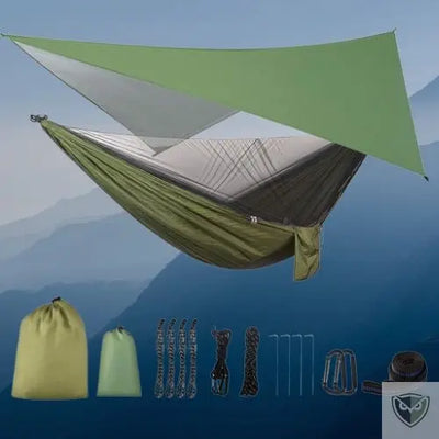 Hamac de randonnée avec matériel